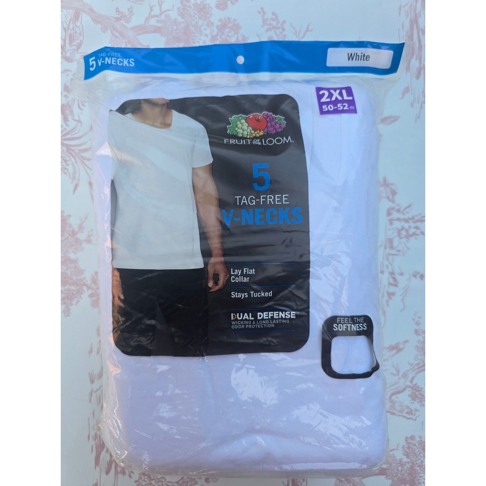 Fruit of the Loom Men's White V-Neck Undershirts 5-Pack Size 2XL (50-52) NIP